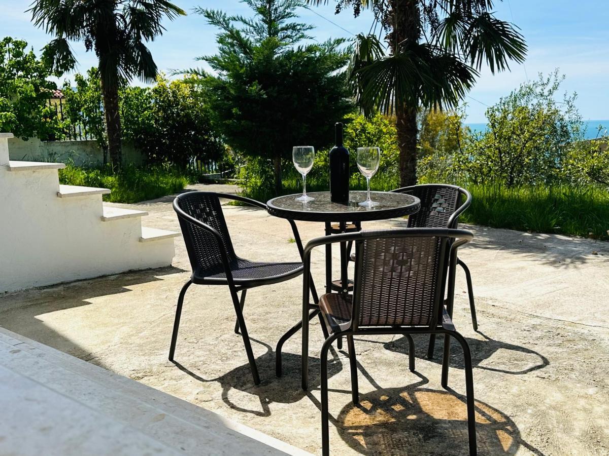 Jico Travel - Villa Colombo Wlora Zewnętrze zdjęcie