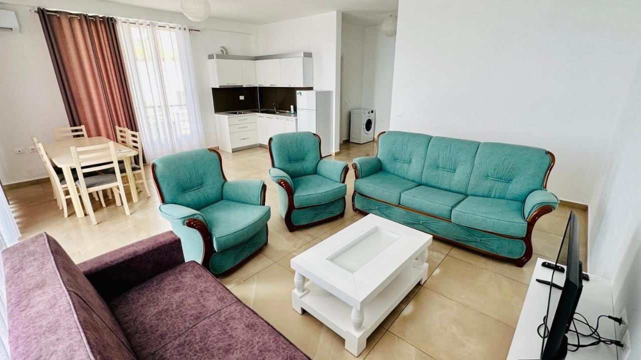 Jico Travel - Villa Colombo Wlora Zewnętrze zdjęcie