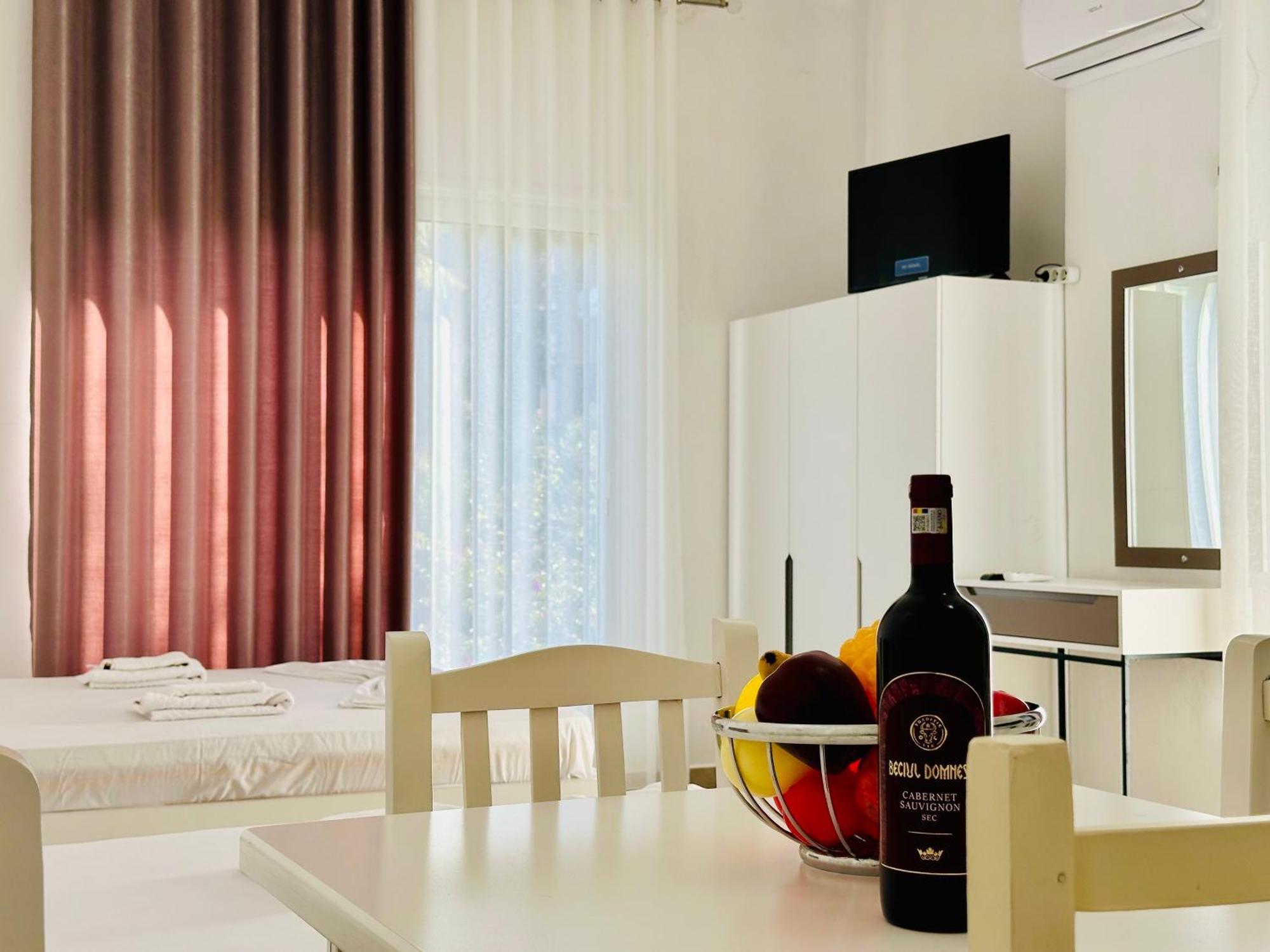 Jico Travel - Villa Colombo Wlora Pokój zdjęcie